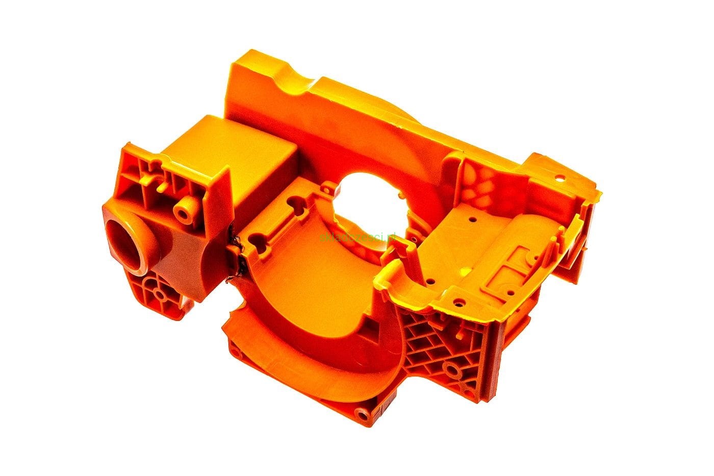 Karter korpus obudowa skrzynia korbowa Husqvarna 136 136LE 137 137E 141 141LE 142 142E