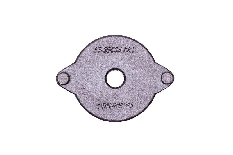 Uchwyt piasta noża kosiarki Boss GT53 Marina GT45 GT52 GT53 BOLENS BL 4042 4047