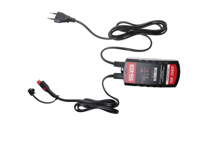 Ładowarka do akumulatorów 12V do 30 Ah BS15 Smart 1500mA